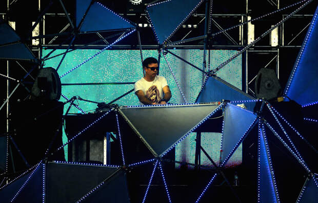 Легенда электронной музыки выступит в России