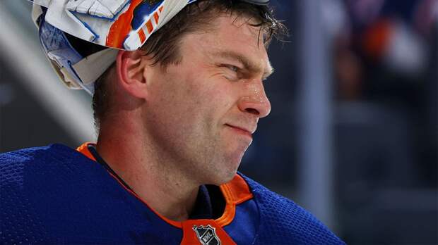 Российский голкипер «Нью-Йорк Айлендерс» Семен Варламов отправлен в АХЛ