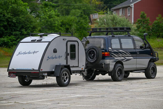 mitsubishi delica auction