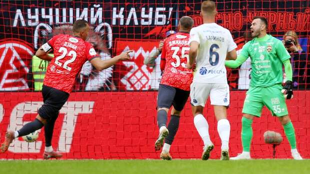 Отмененный гол Дзюбы в ворота ЦСКА: разбор решения судей в ключевом эпизоде матча с «Акроном»