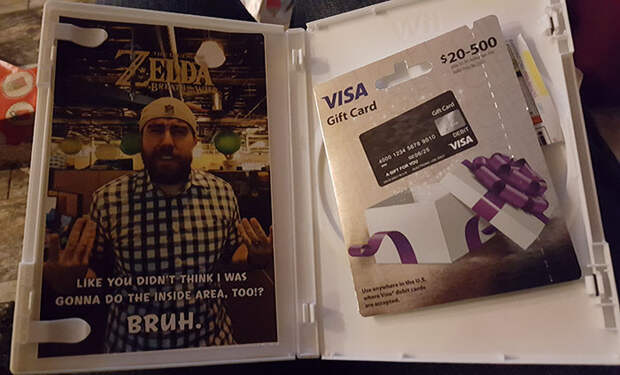 brother-christmas-present-troll-8