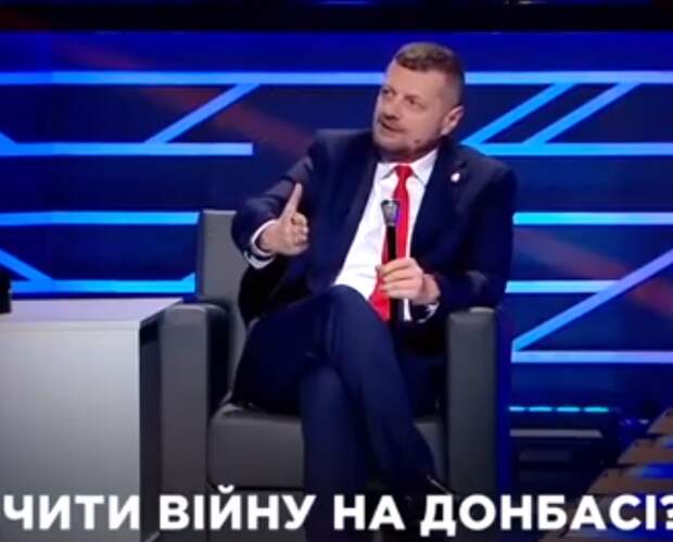 Депутат рады избил своего оппонента тростью в прямом эфире Украинского тв за пророссийскую поддержку
