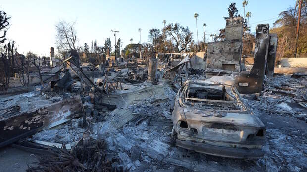 Территория пожаров в Калифорнии превысила площадь Лихтенштейна