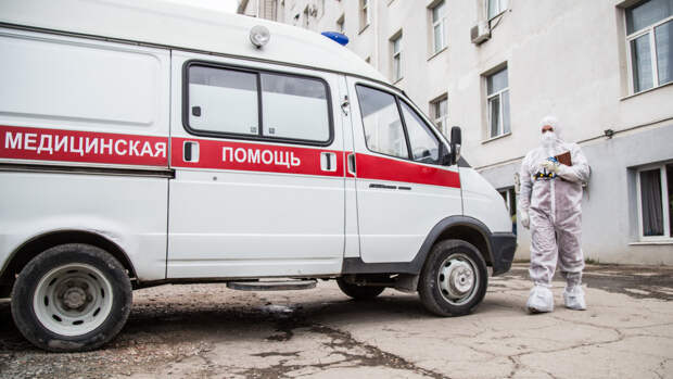 Три сотрудника полиции погибли в лобовом ДТП в Крыму