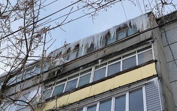 Мэр Рязани Борис Ясинский рассказал об уборке наледи с крыш