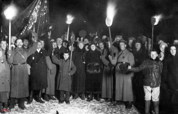 Празднование первого Пролетарского рождества, 1921 год