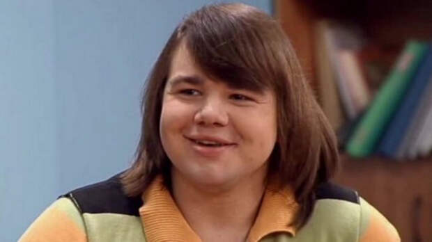 Полежайкина вырезали из новых «Папиных дочек» на фоне скандала