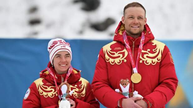 Немецкие лыжники не захотели фотографироваться с россиянами после награждения на Паралимпиаде