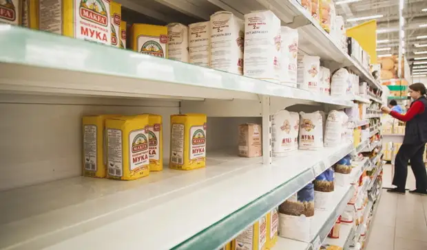 В торговых сетях Тюмени ограничили продажу товаров, мнение тюменцев разделилось