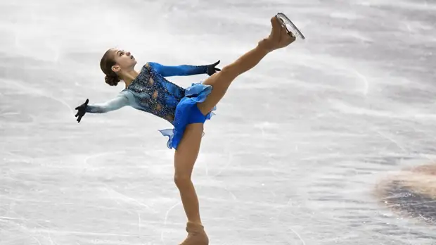 Трусова выиграла юниорский чемпионат России по фигурному катанию
