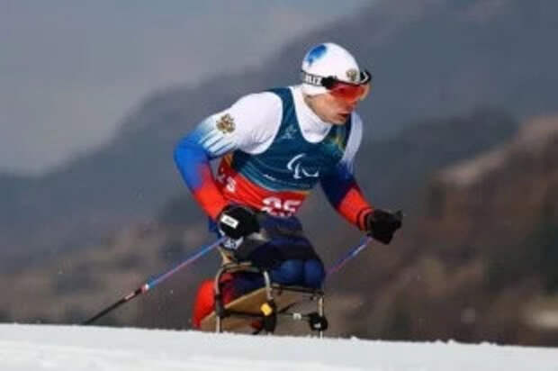 Золото с четвертой попытки: паралимпиец Голубков поразил Путина и зрителей