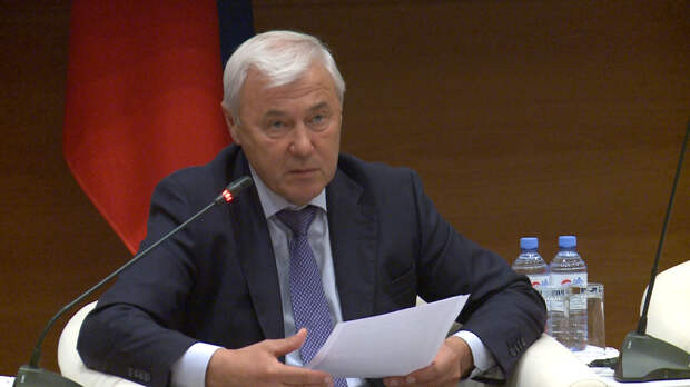 Депутат Аксаков объяснил, почему рублевые вклады выгоднее инвестиций в золото