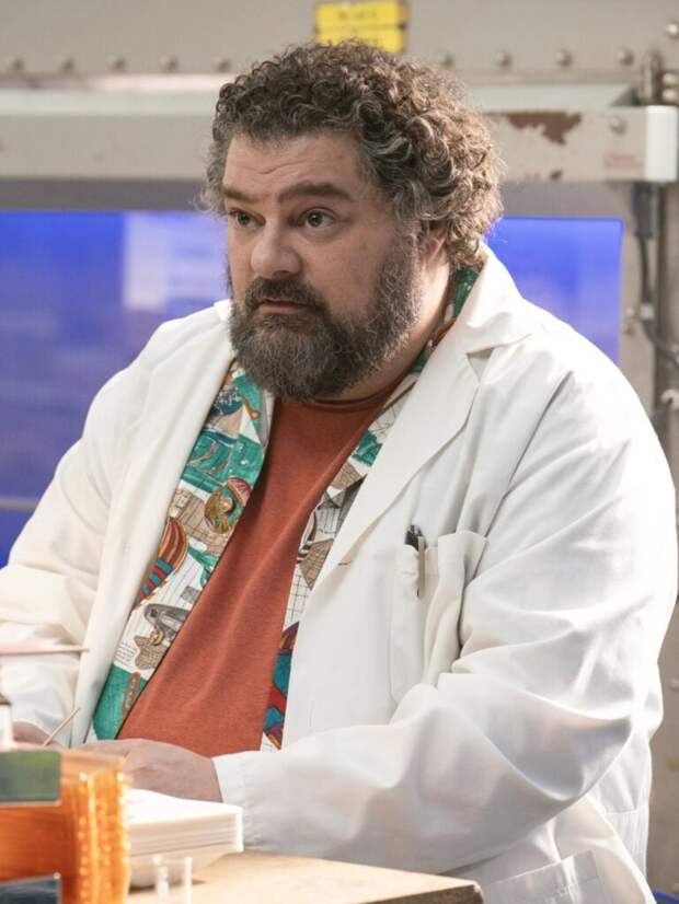 Bobby Moynihan as Woodrow 'Woody' Browne