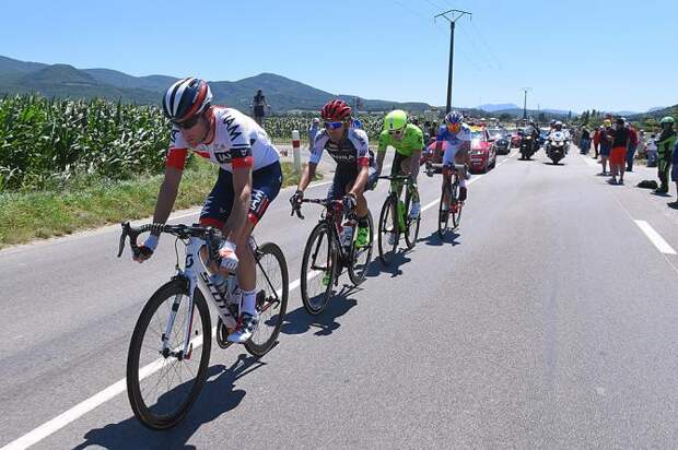 Эльмингер воглаве отрыва (фото: Tim de Waele/TDWSport.com)