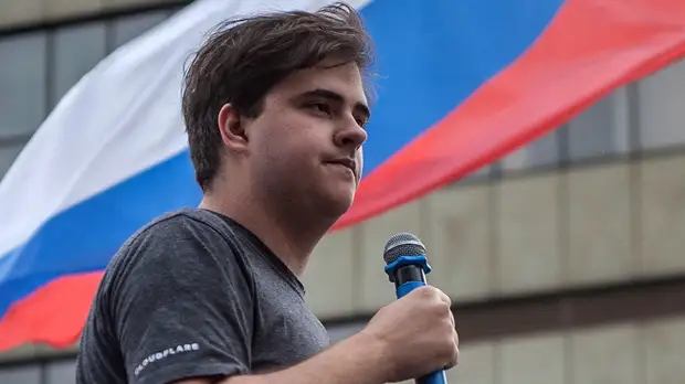 Признал вину: в Екатеринбурге у создателя «Красной кнопки» Александра Литреева нашли наркотики