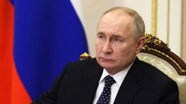 Путин назвал народосбережение и сохранение вековых ценностей приоритетами России