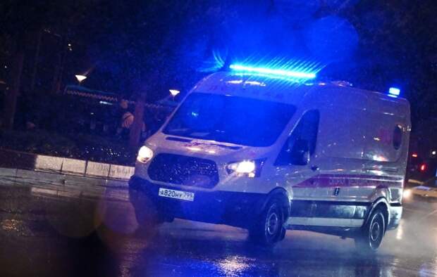 Два мальчика упали в колодец в подземном паркинге в Москве