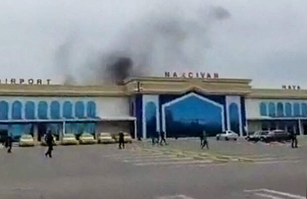 Минобороны Азербайджана пообещало ответить на атаку беспилотников в Нахичевани