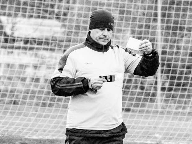 В Рязани скончался детский тренер и футбольный арбитр Олег Ерохин 