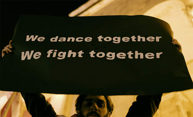 Raving Riot