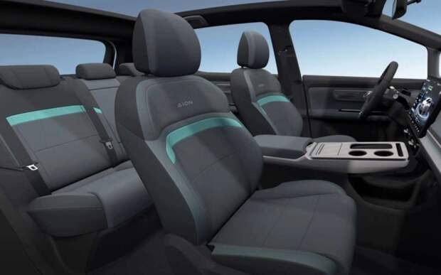 Новый Москвич: что скрывается под капотом кроссовера за 2,5 миллиона