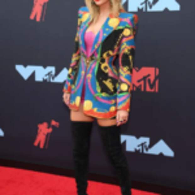 Победители MTV VMA 2019: Все звезды на красной ковровой дорожке