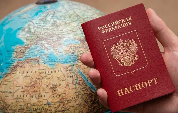 Тулякам рекомендуют заранее оформить загранпаспорт перед отпуском