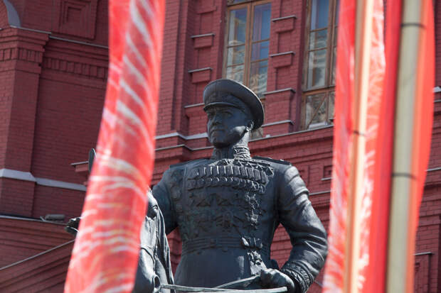 «Русская Планета» побывала на репетиции Парада Победы (фотоальбом)