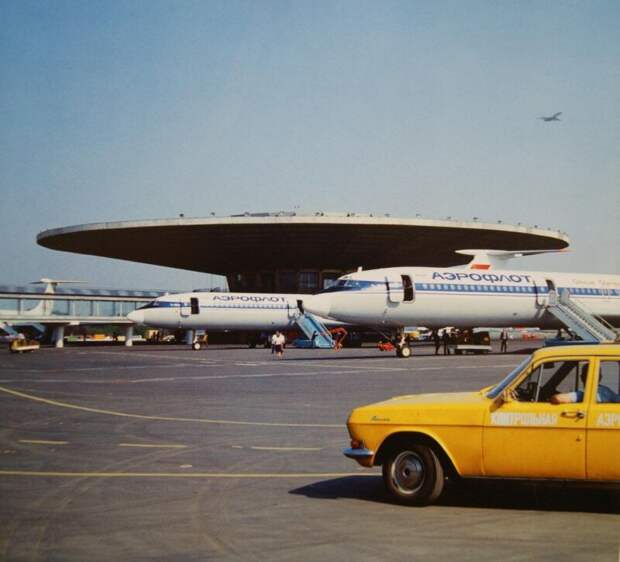 В аэропорту Шереметьево–1, 1978 год, Москва история, ретро, фото