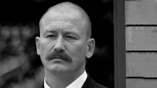 Умер звезда сериала "Боец" Андрей Хорошев