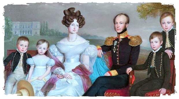 Анна Павловна с мужем и детьми