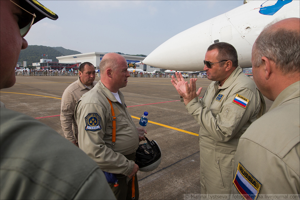 Русские витязи и Стрижи на China Airshow 2016 Русские витязи и Стрижи на China Airshow 2016