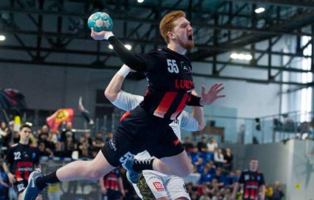 В «викторианском» стиле: астраханское «Динамо» без вариантов уступило в домашнем матче