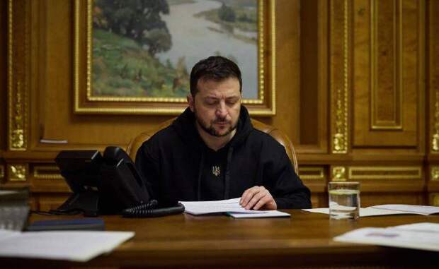 Президент Украины собрал заседание ставки главнокомандующего для «очень значимого» разговора