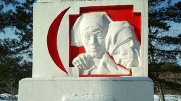 Памятник воинам, умершим от ран в госпиталях Барнаула в годы ВОВ / Фото: 2GIS