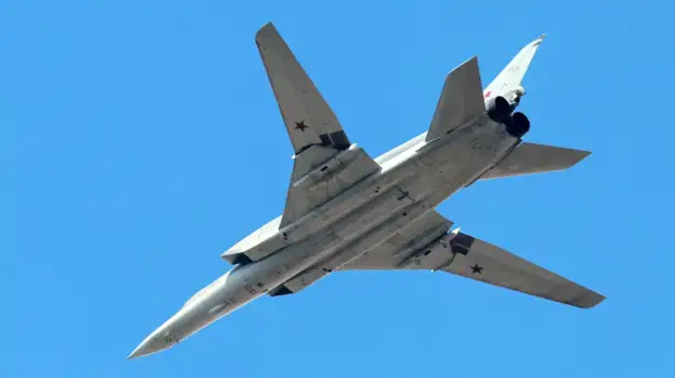 Румыния подняла в воздух истребители для сопровождения Ту-22М3