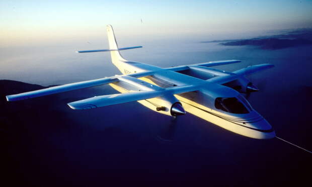 Scaled Composites Model 133 в полёте. Вариант с хвостовым оперением нормальной схемы, 1988 год - Специальный самолёт для специальных людей | Warspot.ru