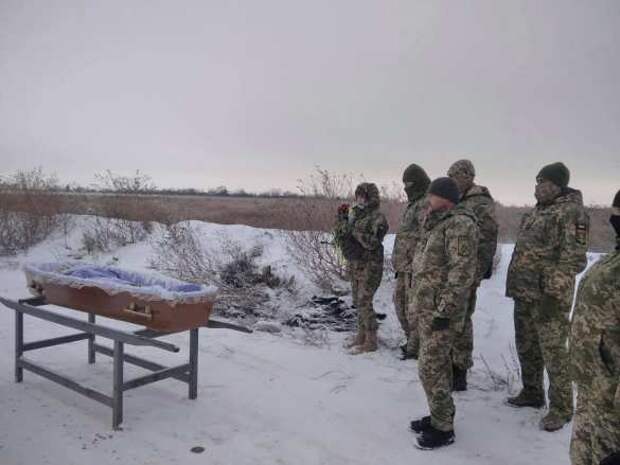 На Донбассе погибла молодая ВСУшница (ФОТО) | Русская весна