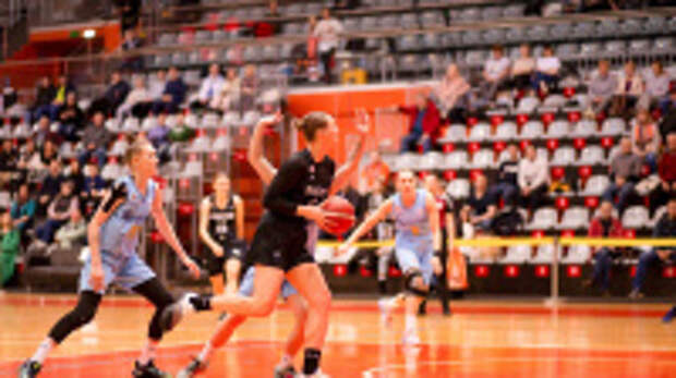 В ближайшие выходные баскетболистки «Энергии» поборются за медали турнира памяти Литвинова