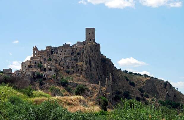 The 33 Most Beautiful Abandoned Places In The World 21 Самые красивые заброшенные места в мире