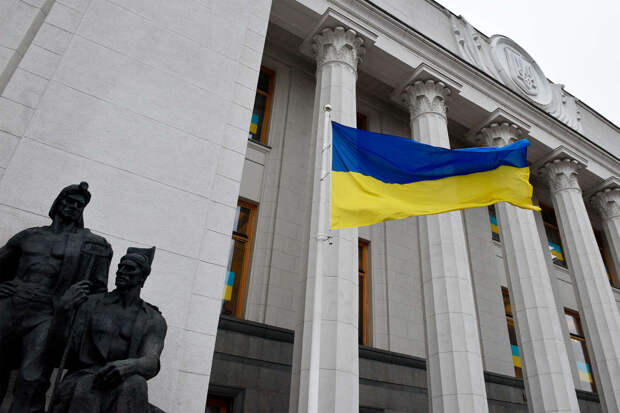 Железняк: Украина заложила в план проведение выборов после военного положения