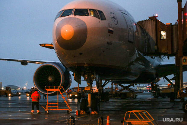 Губернатор Шумков рассказал о рейсах из Кургана в Крым