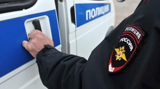 В Либертарианской партии заявили об обысках в Москве и Красноярске 