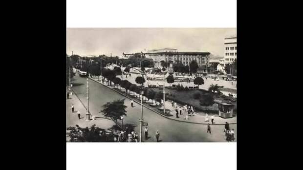 Сталино. Улица Артема и площадь Ленина. 50-е годы. https://t.me/webmoney_dn/310526Video: Клип