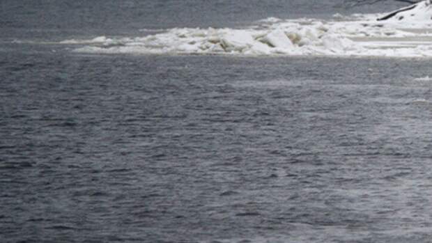 Прокуратура принимает меры для предотвращения ЧС после сноса понтонной переправы в Коми