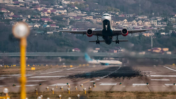 КП-Кубань: авиакомпании РФ и Китая обсуждают запуск рейсов из Сочи в Пекин