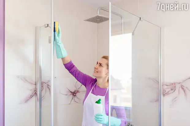 Как очистить душевую кабину от известкового налета: топ-5 эффективных средств