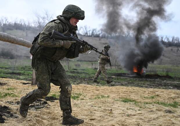 Армия России нанесла групповой удар по объектам ВПК и энергетики Украины