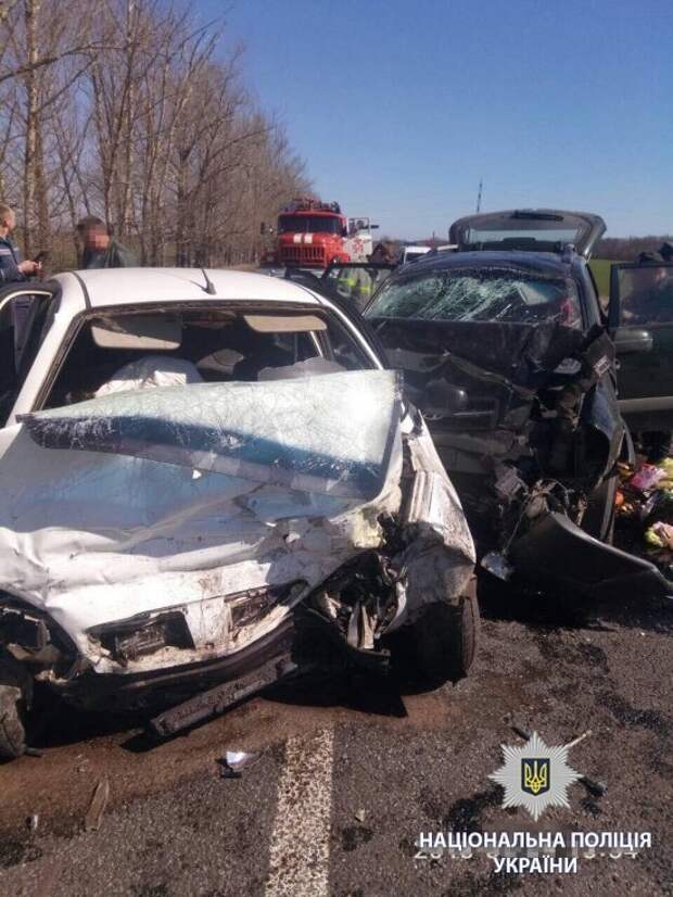Жуткое ДТП в Харькове: семья из четырех человек погибла