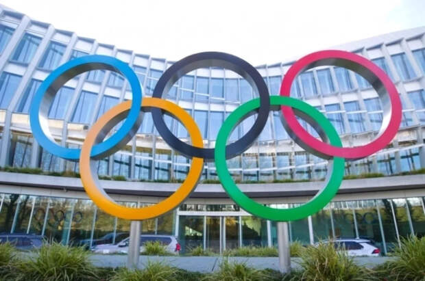 МОК исключил выступление россиян под флагом на Олимпиаде-2026
